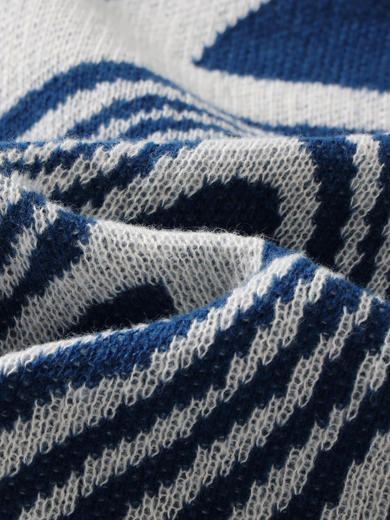 Knitted sweater stripes